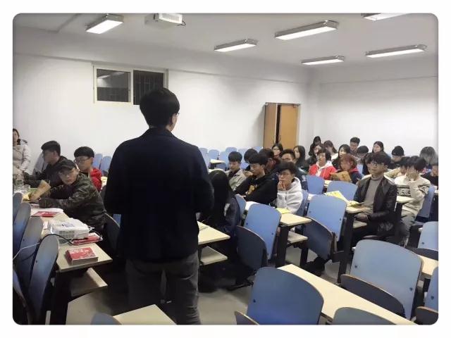 VA青岛艺术留学作品集培训